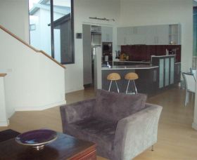 Moorhen Cove - Accommodation in Brisbane 0