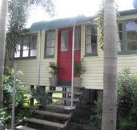 The Red Ginger Bungalow - Accommodation in Brisbane