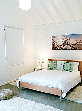 Pamela's Beach House & Studio - Accommodation in Brisbane 1