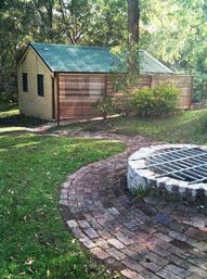 Pamela's Beach House & Studio - Accommodation in Brisbane 2
