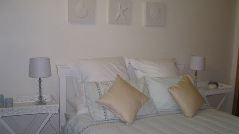 Tranquility Beach House - Accommodation in Brisbane 3