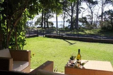 Plantation Point Beach House - Accommodation in Brisbane 1