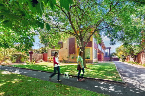 Lake Wendouree Luxury Apartments - Accommodation in Brisbane 0
