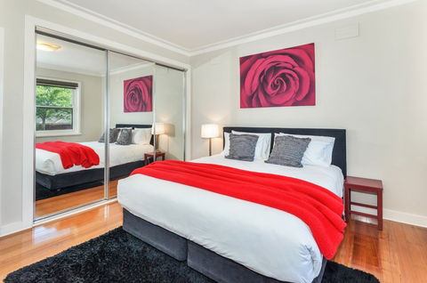 Lake Wendouree Luxury Apartments - Accommodation in Brisbane 4