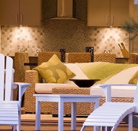 Lochani at the Beach - Accommodation in Brisbane