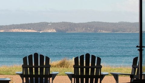 Lochani At The Beach - Accommodation in Brisbane 4