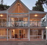 Lochani on the Bay - Accommodation in Brisbane