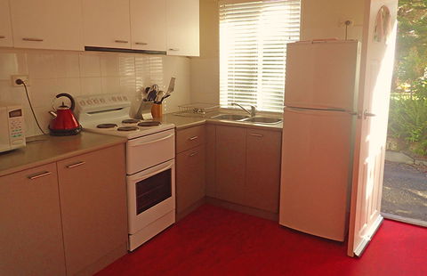 Bayswater Beach House - Accommodation in Brisbane 3