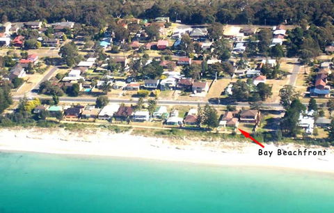 Bay Beachfront - Accommodation in Brisbane 2