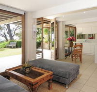 Bungalows on the Beach - Accommodation in Brisbane
