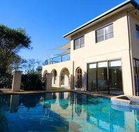 Beach Break Ground Floor - Accommodation in Brisbane