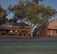 Tooles Family Hotel - Accommodation in Brisbane