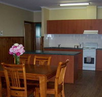 Riverland Holiday Cottage - Accommodation in Brisbane