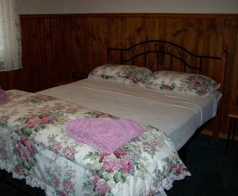 Riverland Holiday Cottage - Accommodation in Brisbane 3