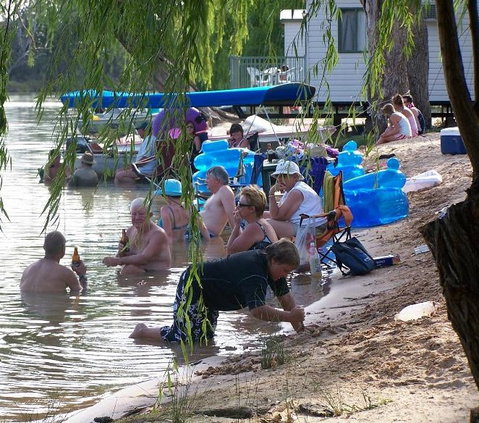 Willow Bend Caravan Park - Accommodation in Brisbane 1