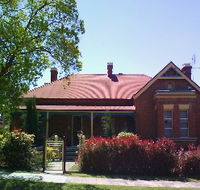 Tumut Accommodation Sefton House - Accommodation in Brisbane