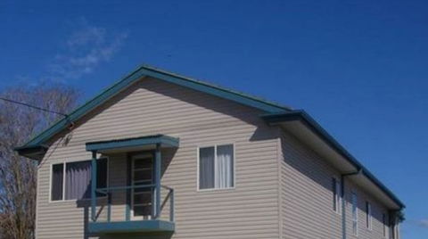Cheap Forster Holiday Apartment - Helen Street - Accommodation in Brisbane 0