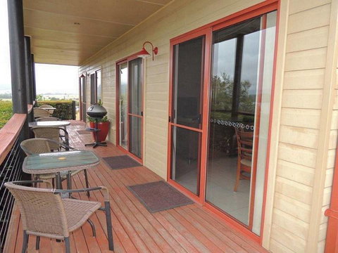 Avon View Stays - Accommodation in Brisbane 0