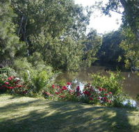 Bidgee Bankside Cottage - Accommodation in Brisbane
