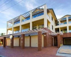 Beachside On Manning - Accommodation in Brisbane 4