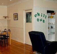 Carrs Hunter Valley Macadamia Farm Guest House - Accommodation in Brisbane
