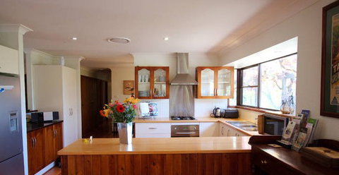 Cicada Country House - Accommodation in Brisbane 0