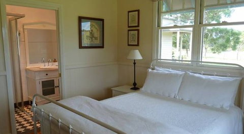 Bonnay - Accommodation in Brisbane 2