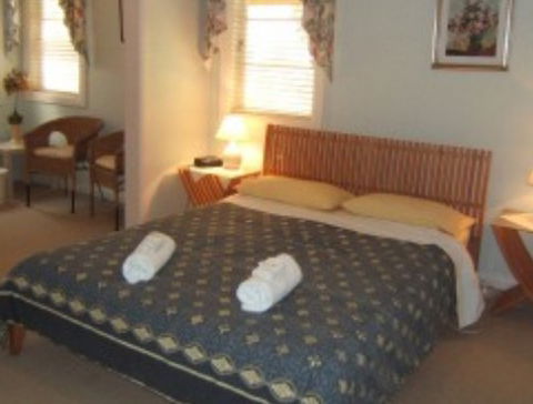 AppleBlossom Cottage - Accommodation in Brisbane 3