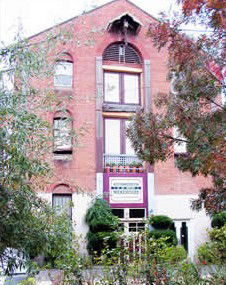 Accommodation In An Historic Warehouse - Accommodation in Brisbane 4