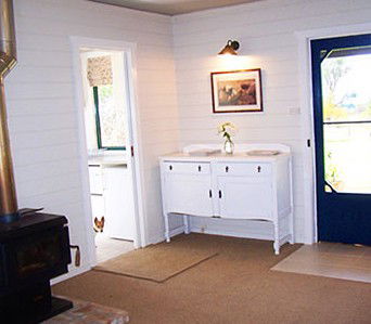 Cherry Lane Cottage - Accommodation in Brisbane 3