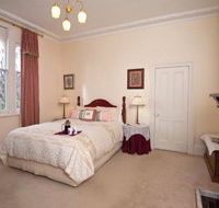 Camelia Cottage - Accommodation in Brisbane