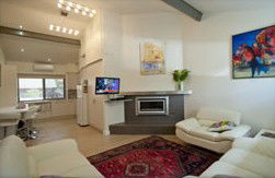 A Colourcity Apartments - Accommodation in Brisbane 1