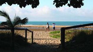 Bucasia Beachfront Caravan Resort - Accommodation in Brisbane 2