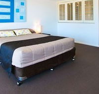 Beaches On Lammermoor Apartments - Accommodation in Brisbane