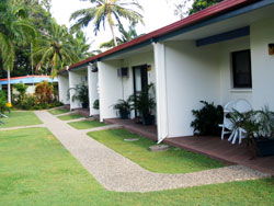 Sunlover Lodge Holiday Units And Cabins - Accommodation in Brisbane 0