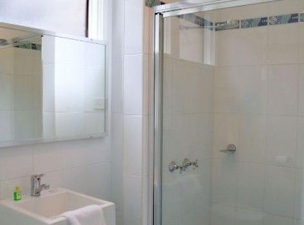 Como Holiday Apartments And Tropical Nites Motel - Accommodation in Brisbane 3