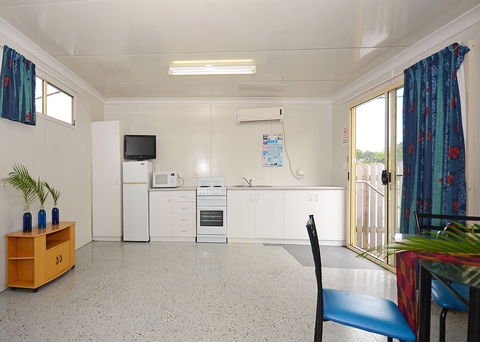 Ned Kellys Motel - Accommodation in Brisbane 3