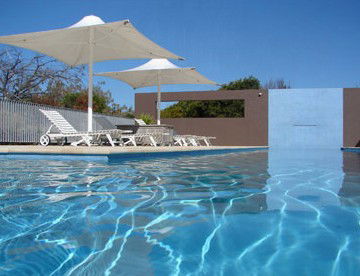Shutters On The Beach - Accommodation in Brisbane 0