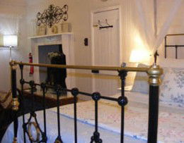 Reppels Bed And Breakfast - Accommodation in Brisbane 3