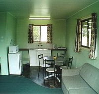 Country Style Accommodation Park - Accommodation in Brisbane