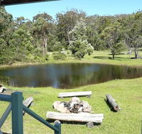 Possums Hollow and Hooters Hut - Accommodation in Brisbane