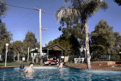Kahlers Oasis Caravan Park - Accommodation in Brisbane 1