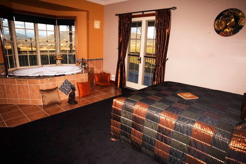 R On The Downs Rural Retreat - Accommodation in Brisbane 4