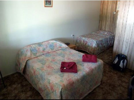 Entrikens Pioneer Motel - Accommodation in Brisbane 0