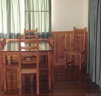 Pineview - Holiday Home - Accommodation in Brisbane