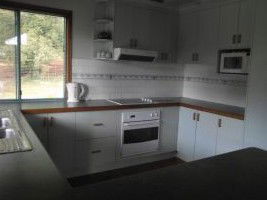 Currawong - Holiday Home - Accommodation in Brisbane 1
