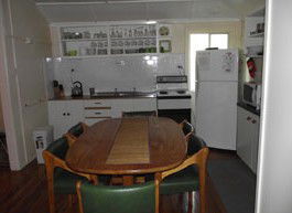 Meganville - Holiday Home - Accommodation in Brisbane 3