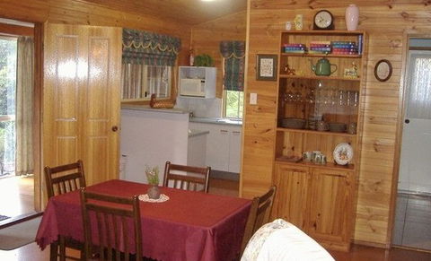 Warrina - Holiday Home - Accommodation in Brisbane 0