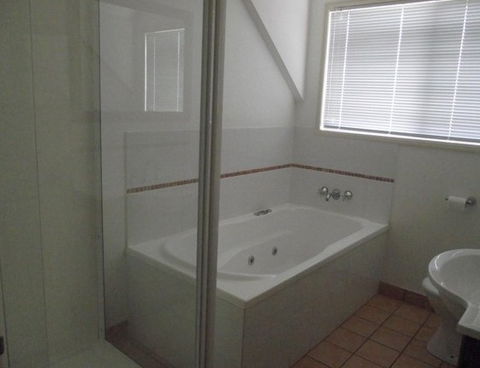 Aliana - Holiday Home - Accommodation in Brisbane 6