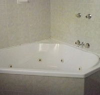 Mountain Manor - Holiday Home - Accommodation in Brisbane